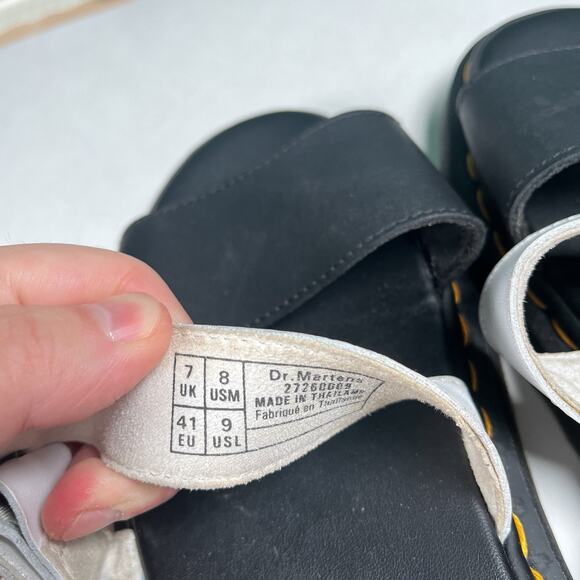Dr. Martens Gryphon Contrast Leather Strap Sandals Black / White Men’s 8 main image 7